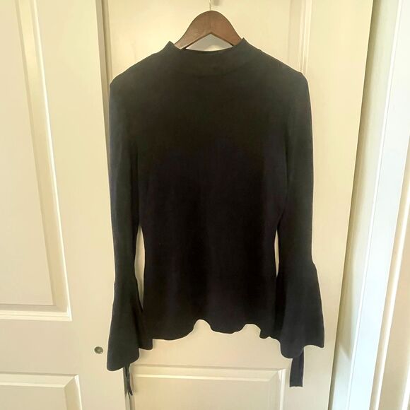 Venus Women's Blouse Black Tshirt Long Bell Sleeves Top Sweater Size S - Picture 3 of 10